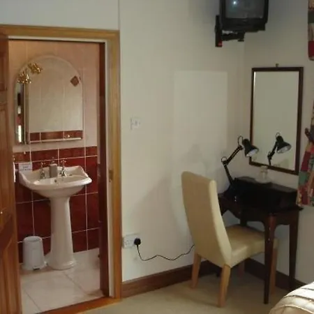 Ponderosa Bed and Breakfast 3*